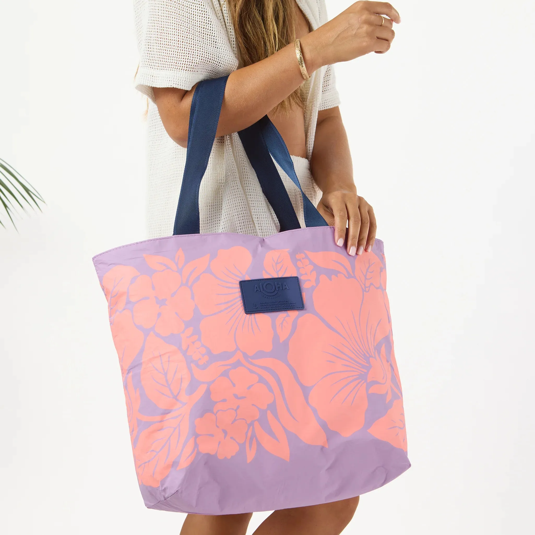 aloha collection: day tripper tote (various patterns)