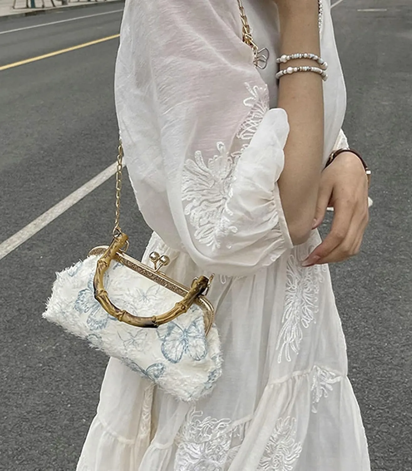 Bamboo Handle Handbag Women Elegant Kiss Lock Clutch with 3D Butterfly Embroidery Crossbody Purse Chinese Style