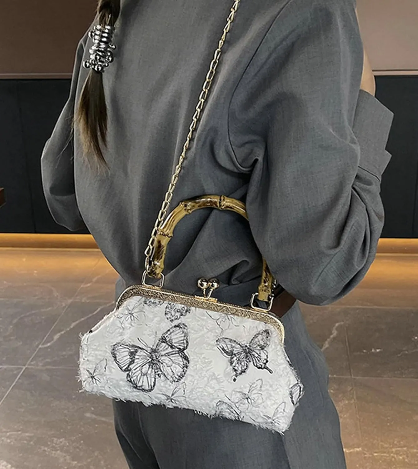 Bamboo Handle Handbag Women Elegant Kiss Lock Clutch with 3D Butterfly Embroidery Crossbody Purse Chinese Style