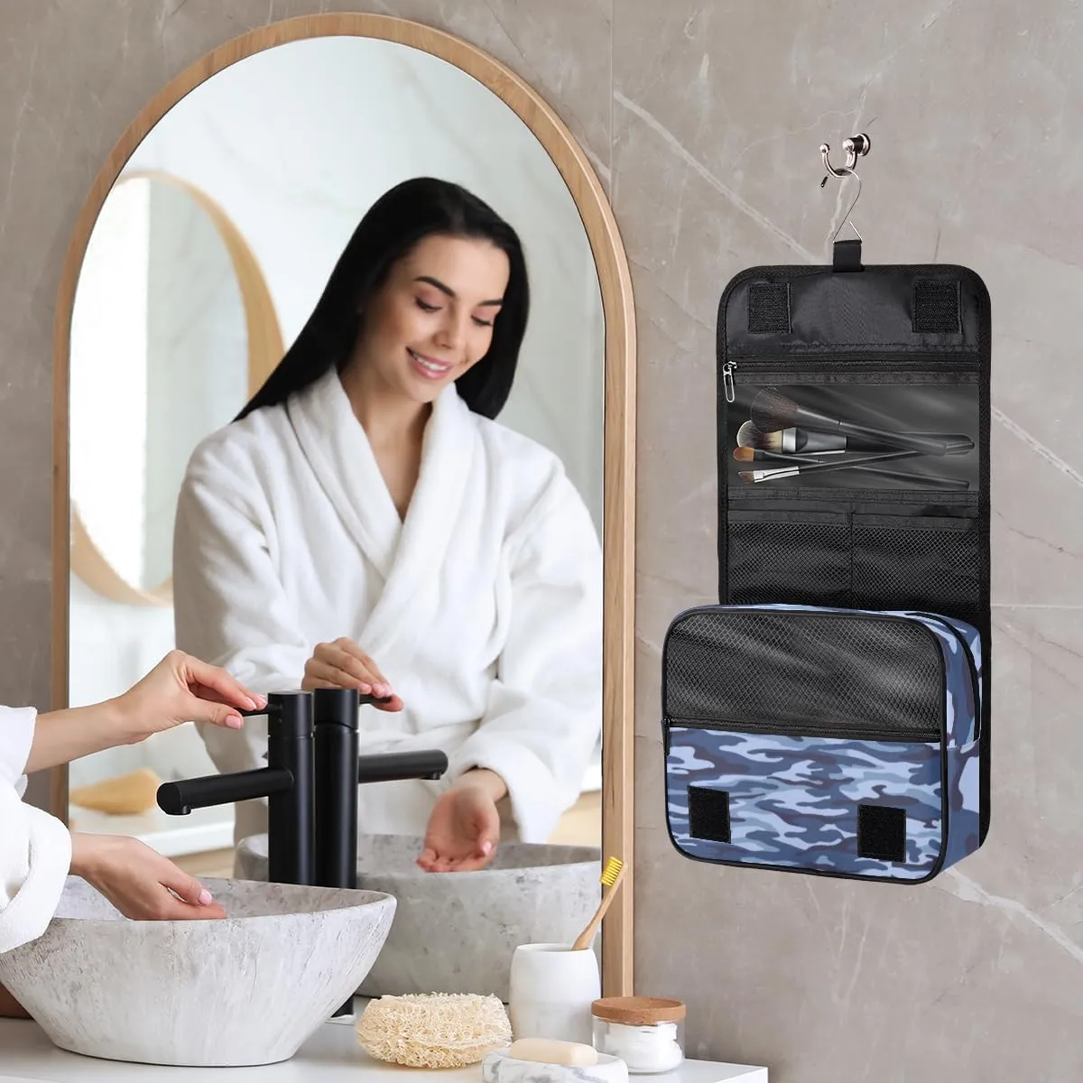 Blue Camouflage Makeup Bag Travel Cosmetic Bag with Zipper Pocket and Handle Travel Makeup Organizer Bag Water-resistant Toiletry Bags for Traveling Women Men Ladies Girls