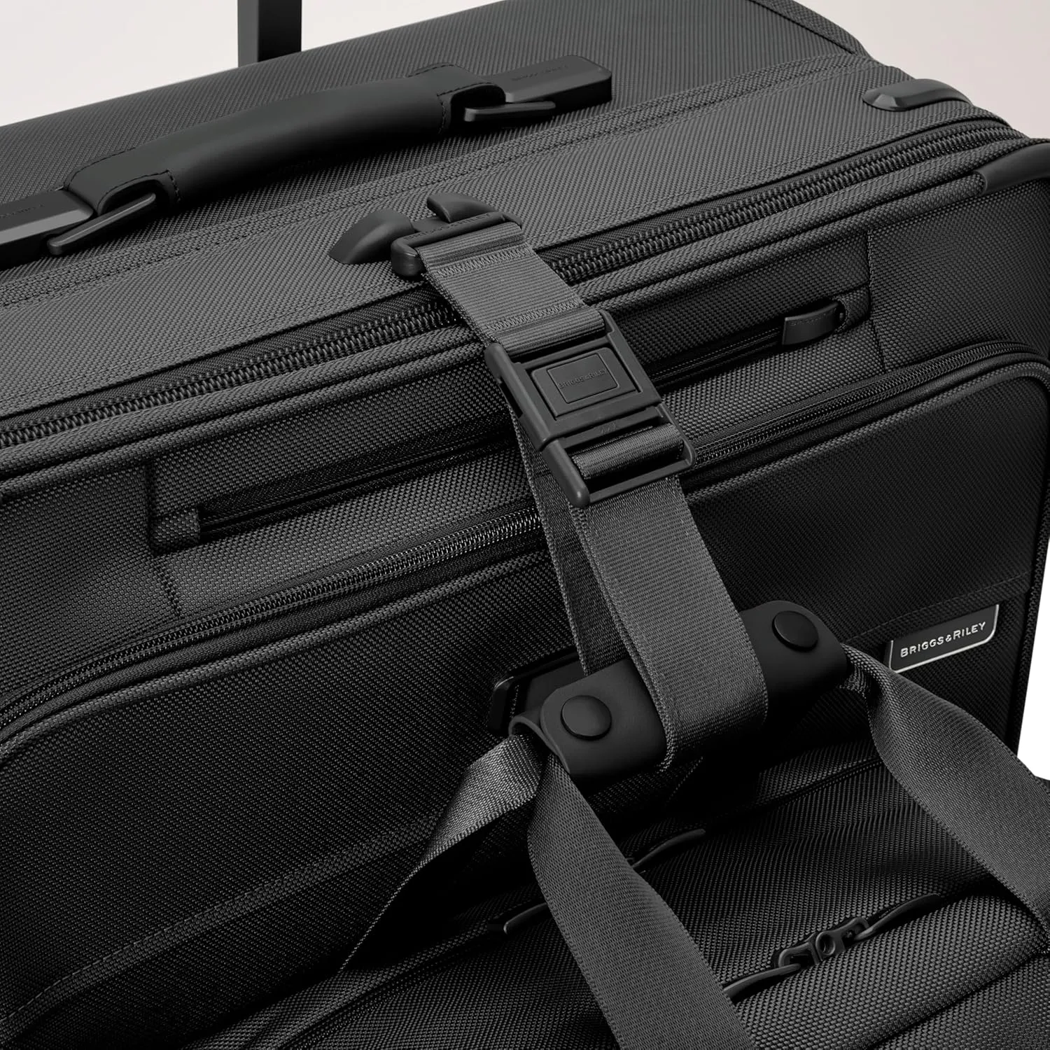 Briggs & Riley 29" Large Expandable Spinner - Checked Luggage for Travel, Suitcases with Wheels, Softside Rolling Bag for Men & Women, Self-Repairing Zipper - Baseline Collection, Black