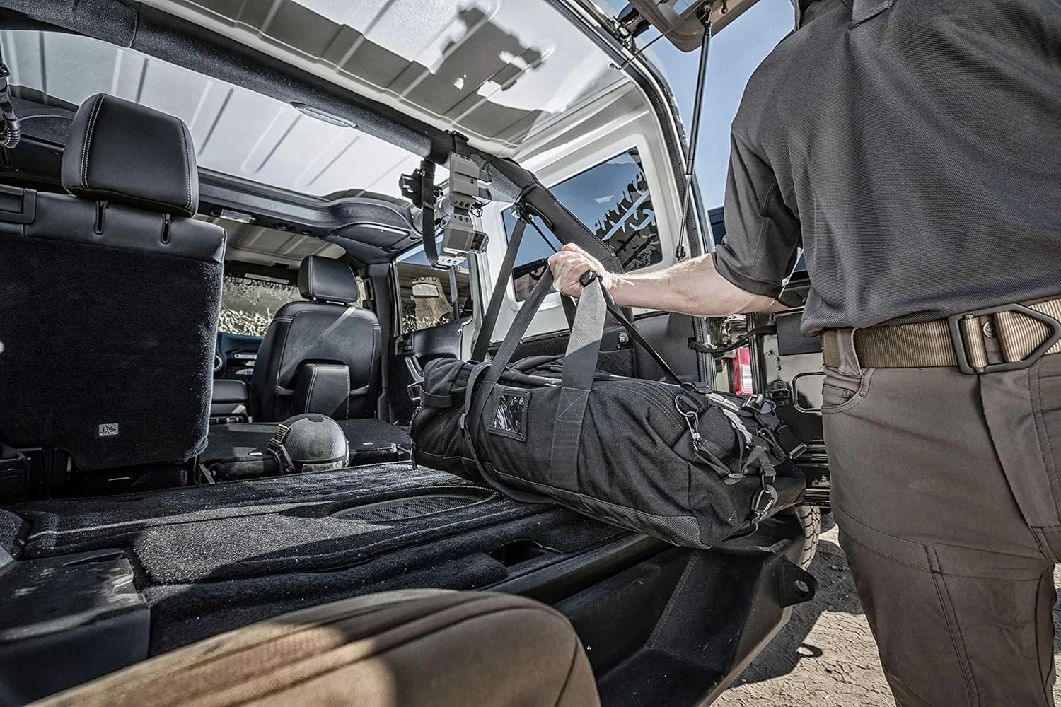 Condor Colossus Duffel Bag - 3 in 1 Rugged Tactical Gear Bag - Backpack/Duffle/Shoulder - Lightweight Multicompartment with 52L Storage (Military, Outdoors, First Responders)