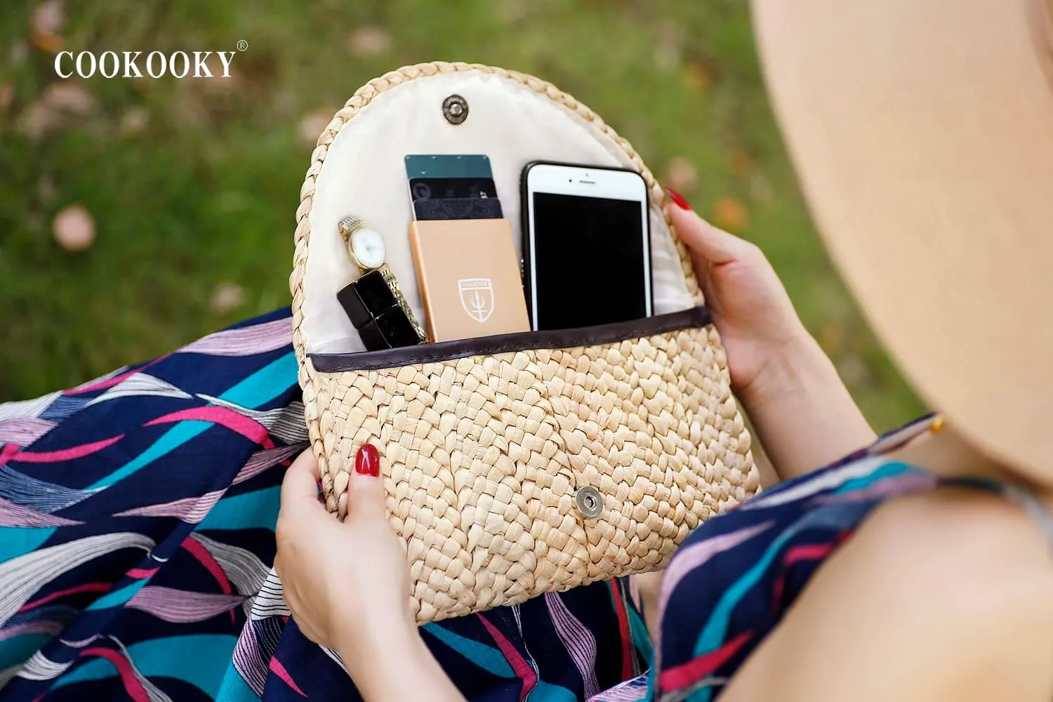 COOKOOKY Straw Clutch Handbag Summer Beach Straw Purse for Women woven Envelope Bag