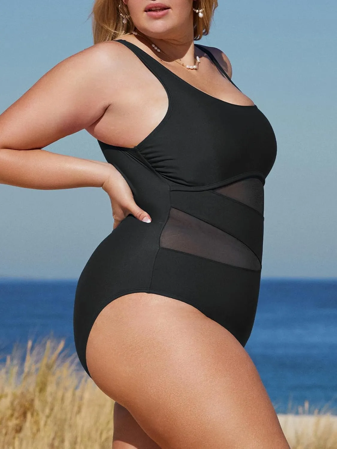 CUPSHE Women's Plus Size Swimsuit One Piece Bathing Suit Mesh Removable Straps Swimwear