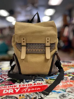 DOUGUYAN CANVAS BACKPACK