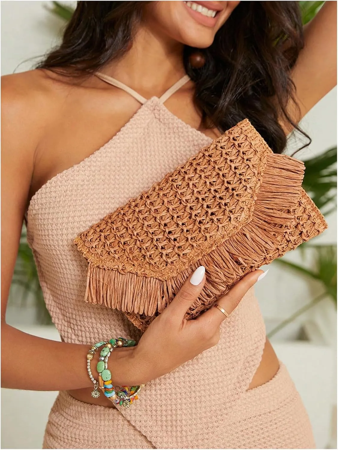 Floerns Women's Woven Straw Envelope Fringe Trim Rattan Beach Clutch Handbag