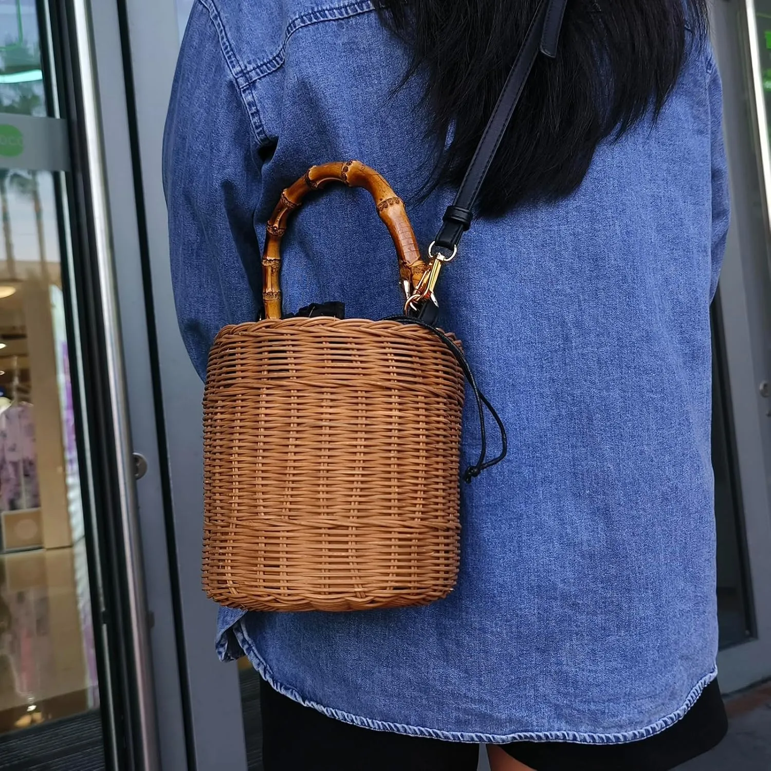 Flower Pearls Rattan Tote Bag Summer Beach Drawstring Straw Bucket Bag Diamonds Woven Handbag