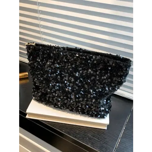 Glam Up Your Style with Yeppi Sequin Clutch Purses