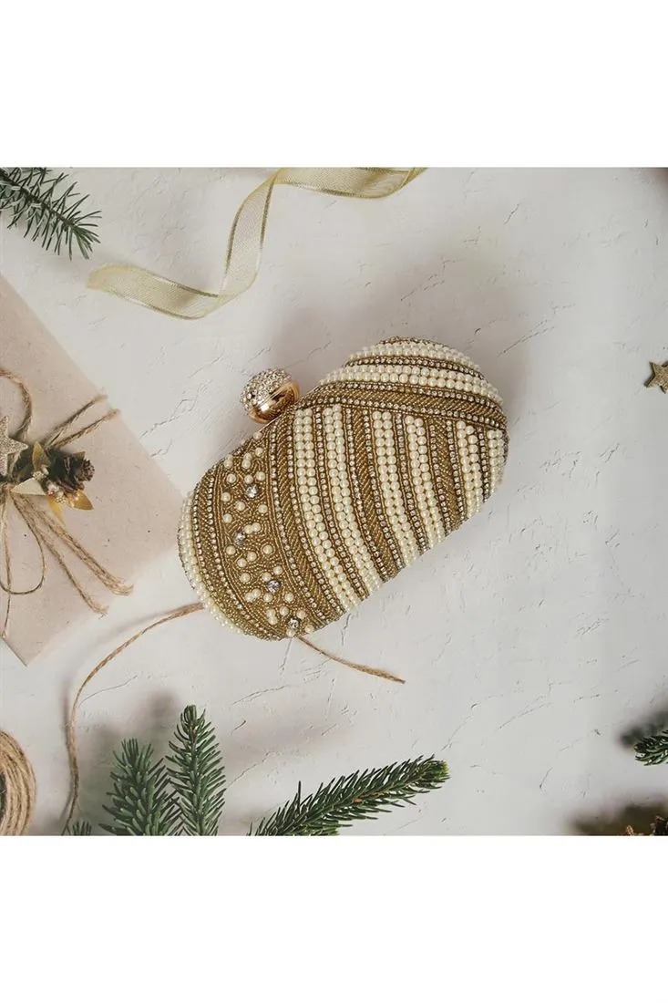 Graceful Golden Color Art Silk Embroidered Clutch