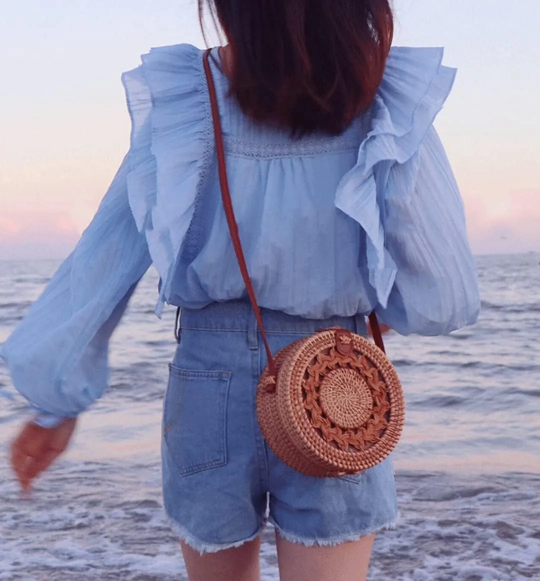 Handwoven Handmade Round Rattan Natural Crossbody Bag Chic Hand Bag Shoulder Leather Straps