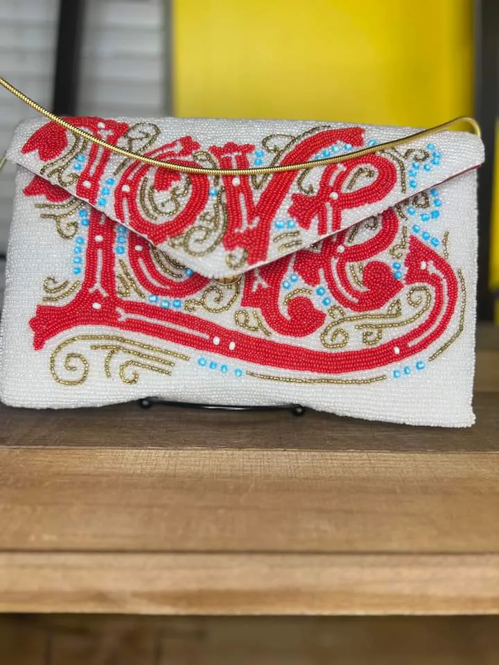 Heartwoven Elegance Clutch