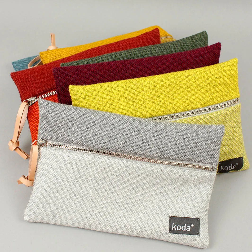 Horizon Two-Tone Pouch