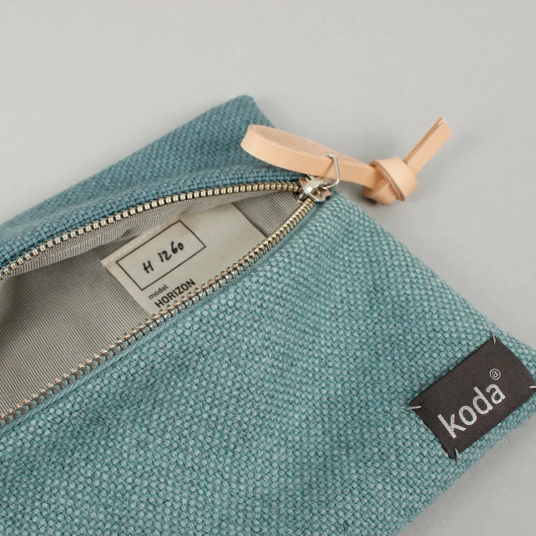 Horizon Two-Tone Pouch