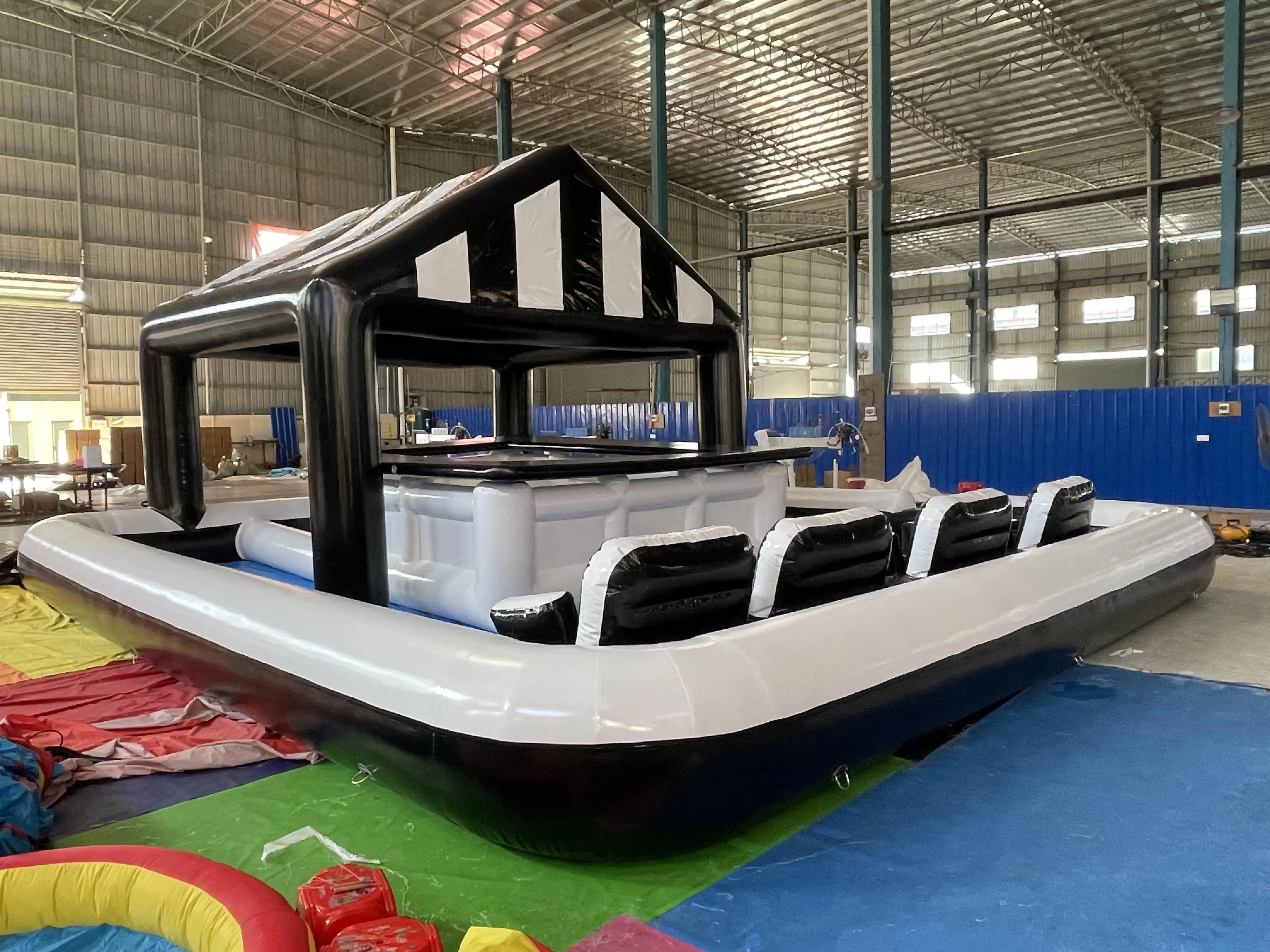 Inflatable Pool Bar for Adults