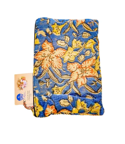 Kantha Clutch with Bagru Pint