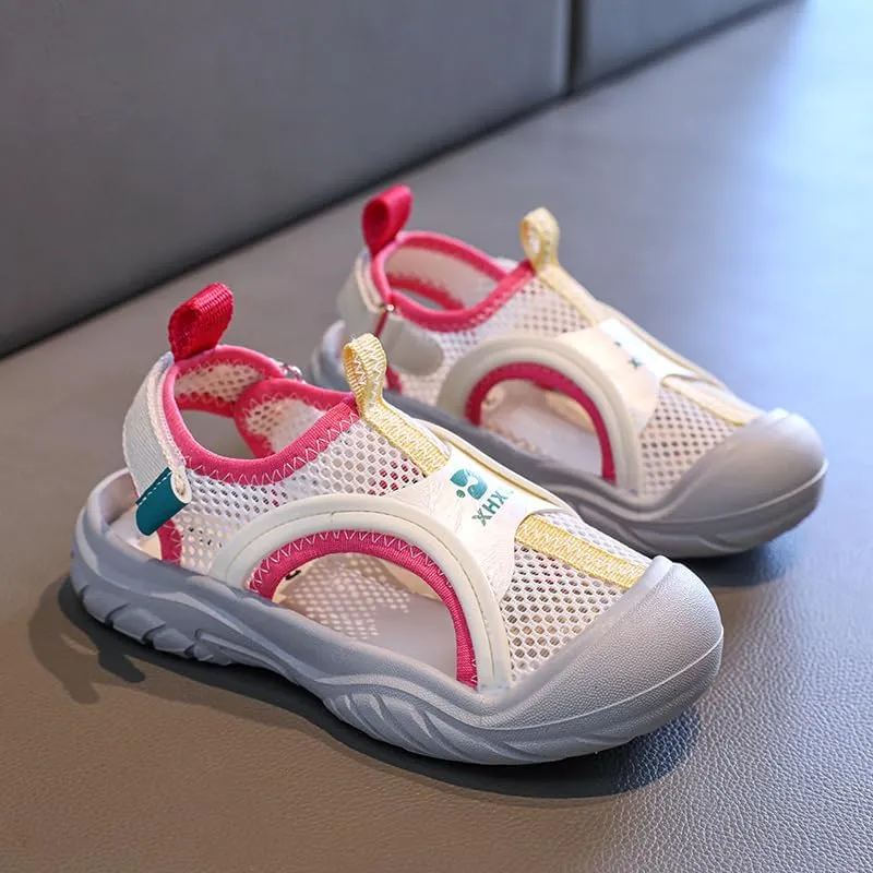 Kids Mesh Summer Sandals, Breathable Outdoor Water Shoes, Pink and Yellow Trim, Grey Rubber Toe