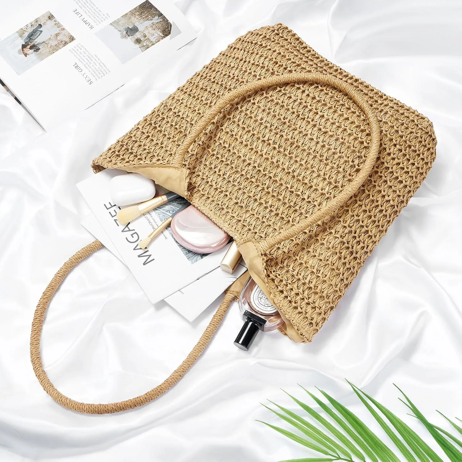 Large Straw Beach Bag for Women Summer Tote Bags Shoulder Handbags Woven Straw Totes-Perfect for Vacations and Outings