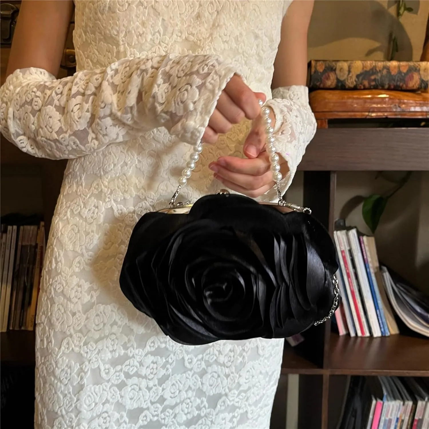 Little Floral Clutch Purse for Women, 3D Flower Evening Handbag Elegant Rose Prom Bag Wallet with Detachable Chain