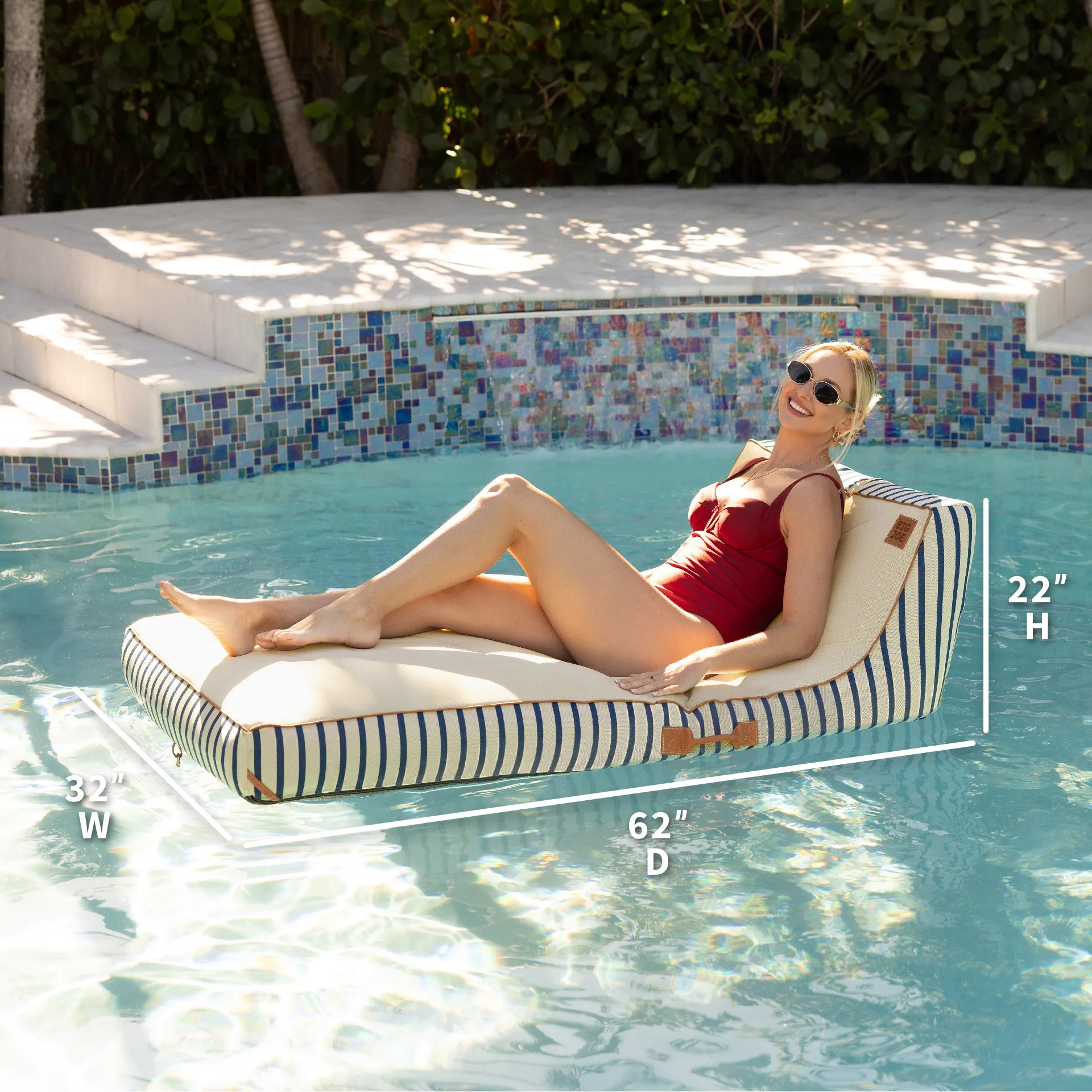 Lux Inflatable Chaise