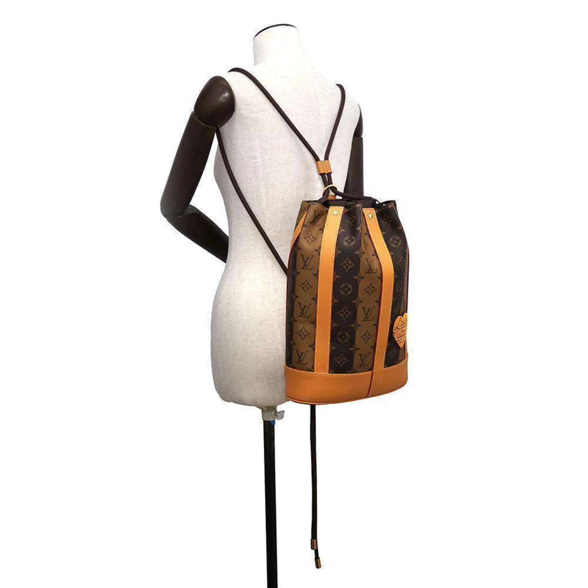 LV Crafty Bucket Bag M59442