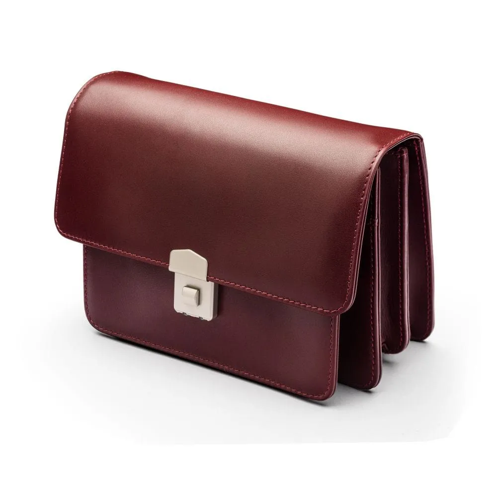 Men's Leather A5 Expandable Clutch Bag - Dark Tan