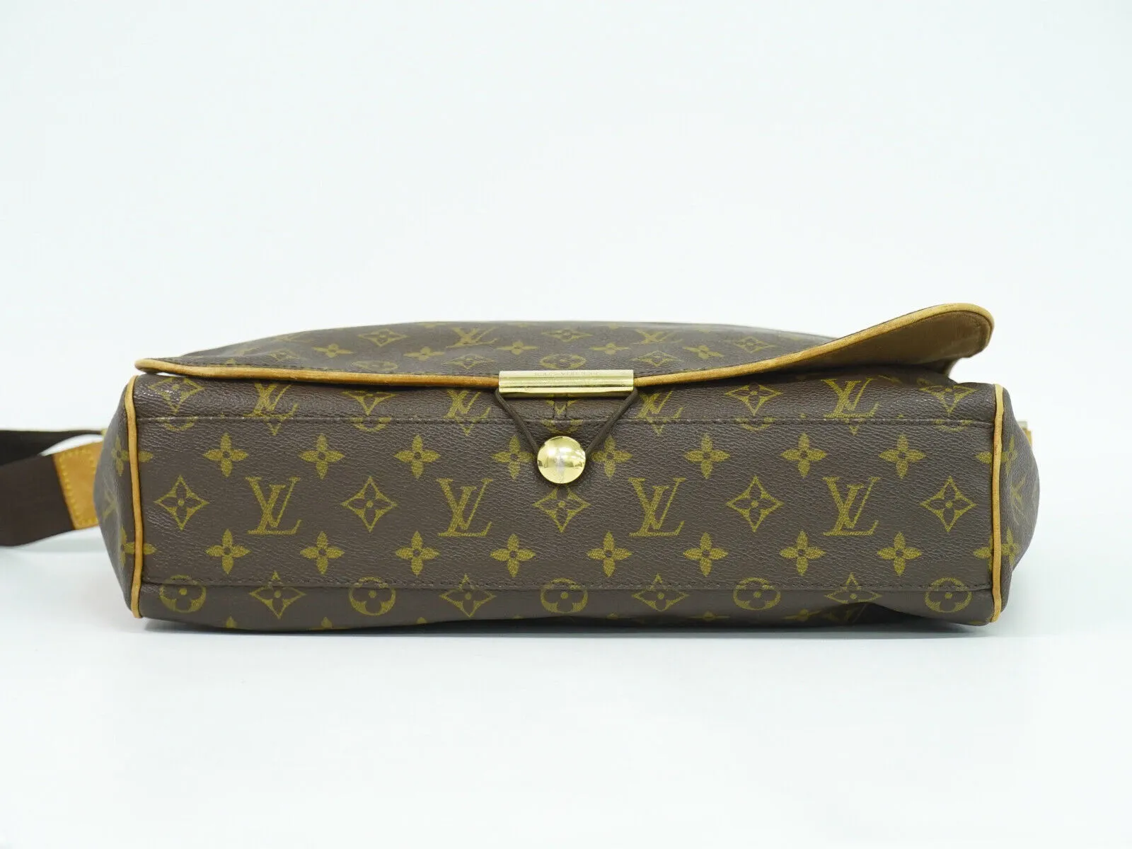 Monogram Canvas Reporter PM Messenger Bag