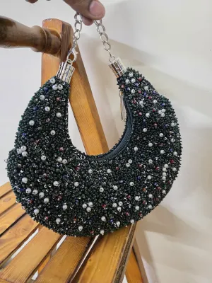 Moon clutch