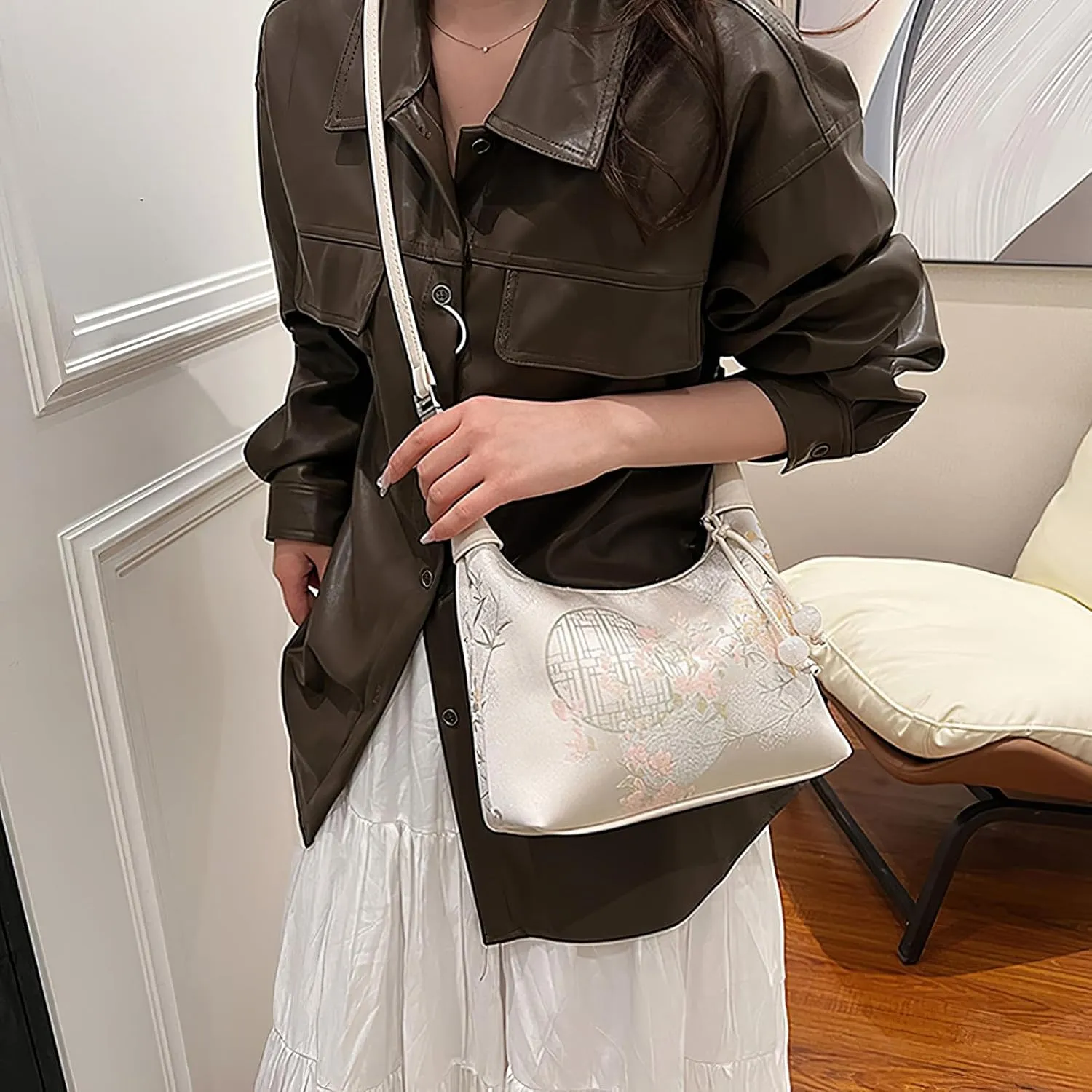 New Chinese Style Embroidered Dumpling Crossbody Bag Vintage Floral Embroidery Multi-Purpose Clutch for Women