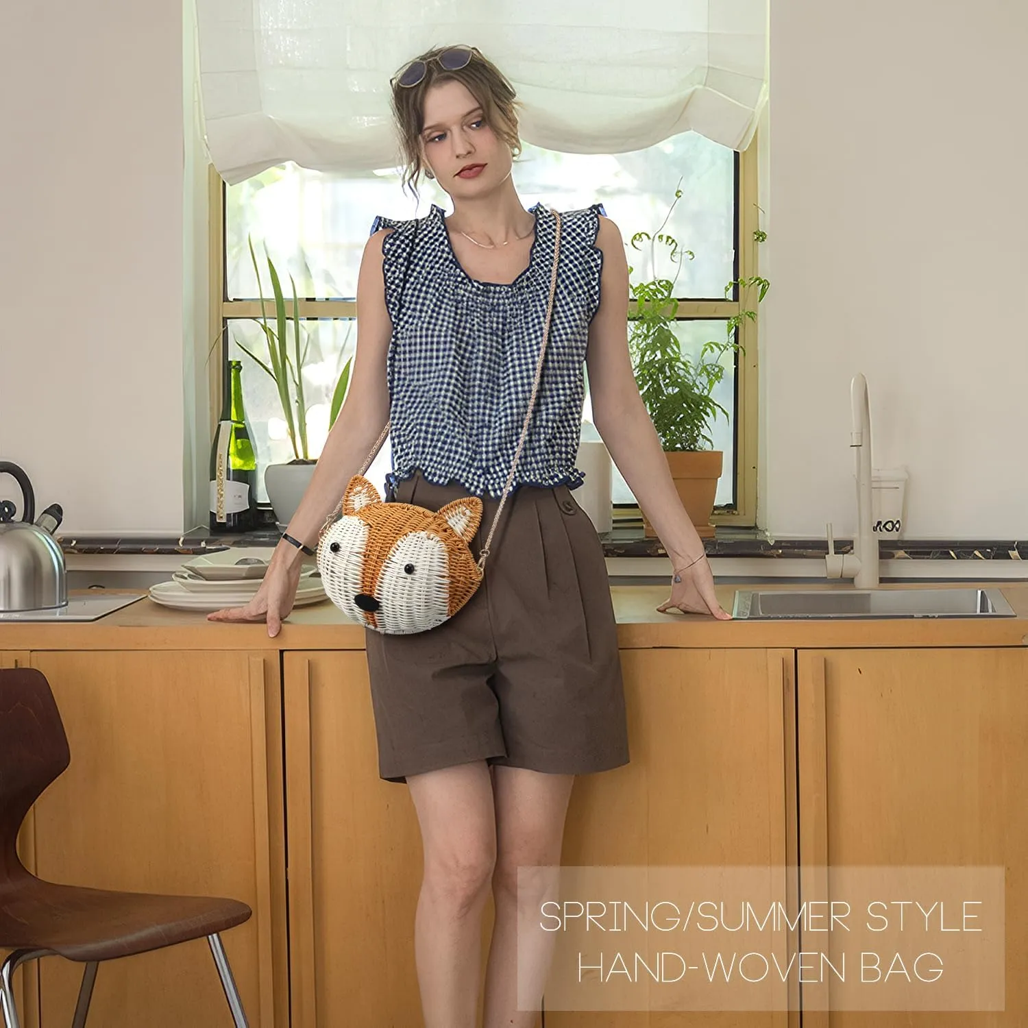 New Kawaii Rattan Purse for Women, Handmade Animal Shaped Shoulder Bag, Cute Novelty Messenger Purse, Funky Eco-Friendly