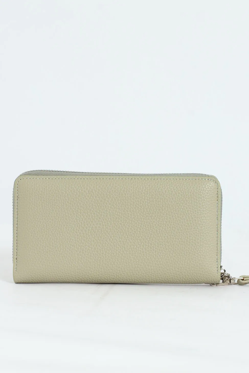 Nikki Pebble Zip Around With Hand Strap - Light Green