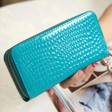 Premium at a discount Brand Luxury Special discount Wallet