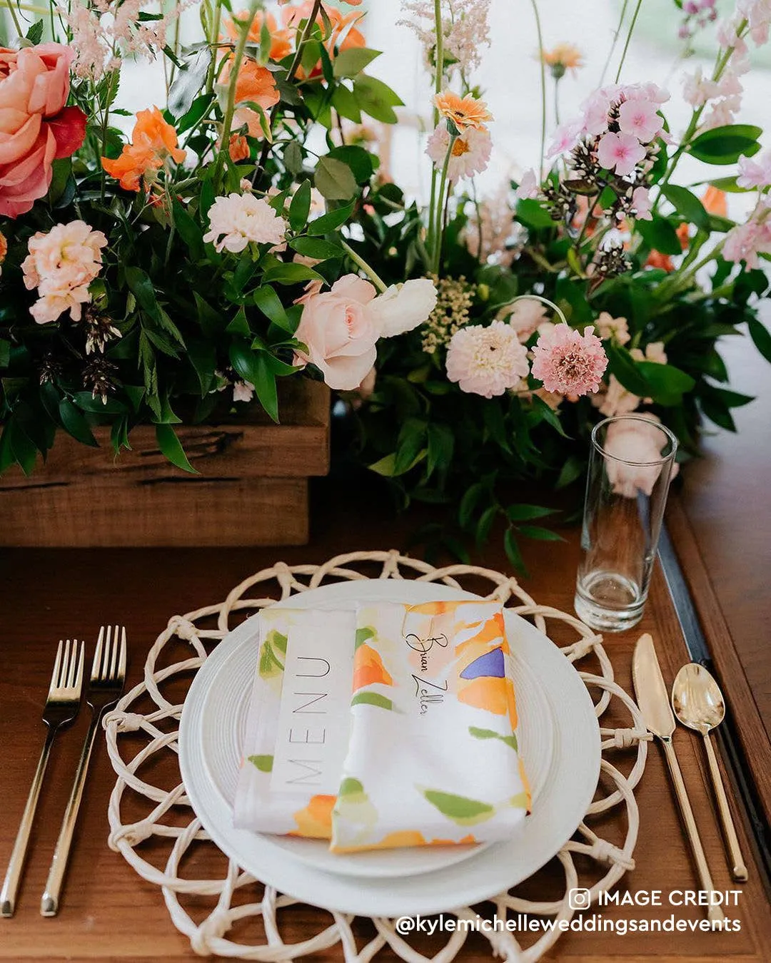 Rattan Placemat (Twist Flower) - Woven Wicker Straw Charger
