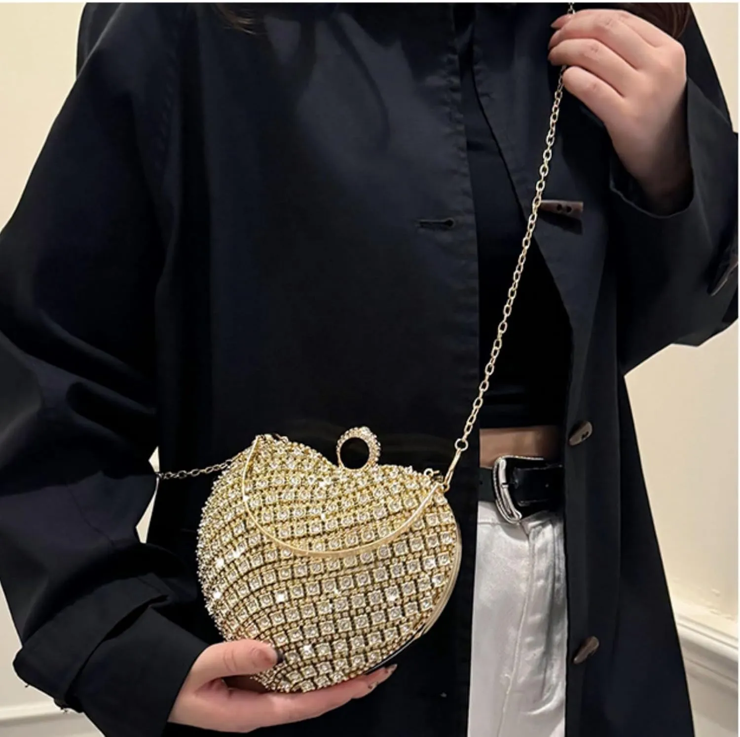 Rhinestones Heart Shape Clutch Purses for Women, Cute Crossbody Evening Bag Solid Shoulder Handbag Cocktail Prom