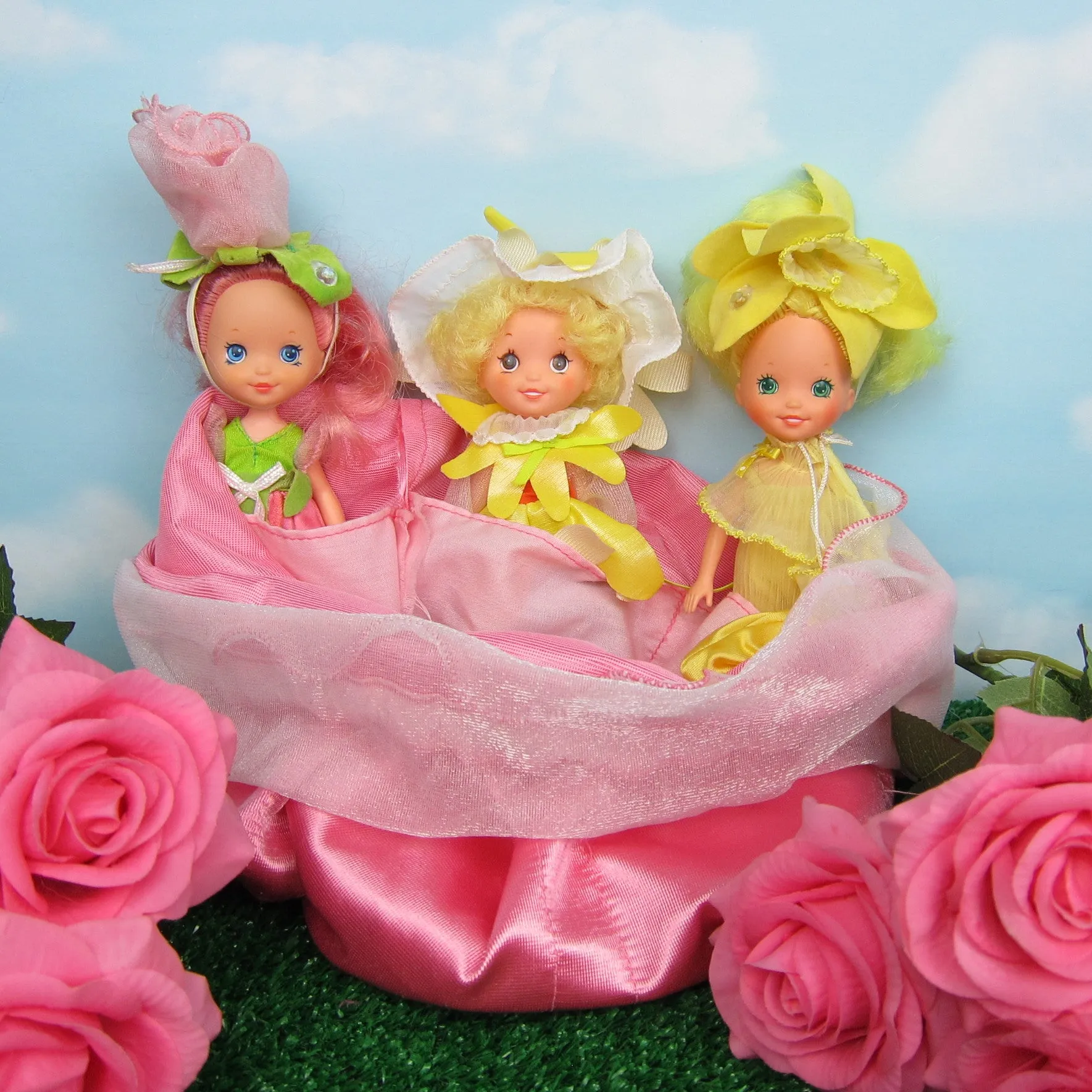Rose Petal Place Purse Pink Drawstring Bag with Comb & Mirror, Pockets for Dolls