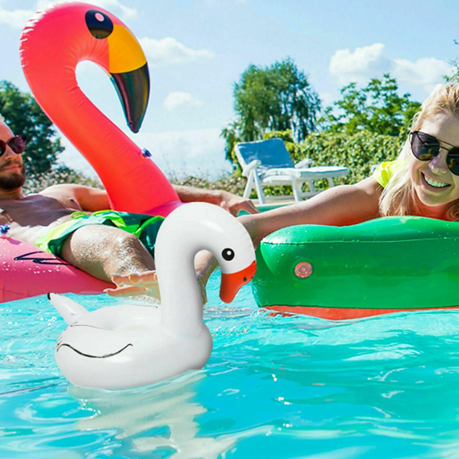 Soundz Waterproof Inflatable Flamingo Bluetooth Speaker Bath Pool[White]