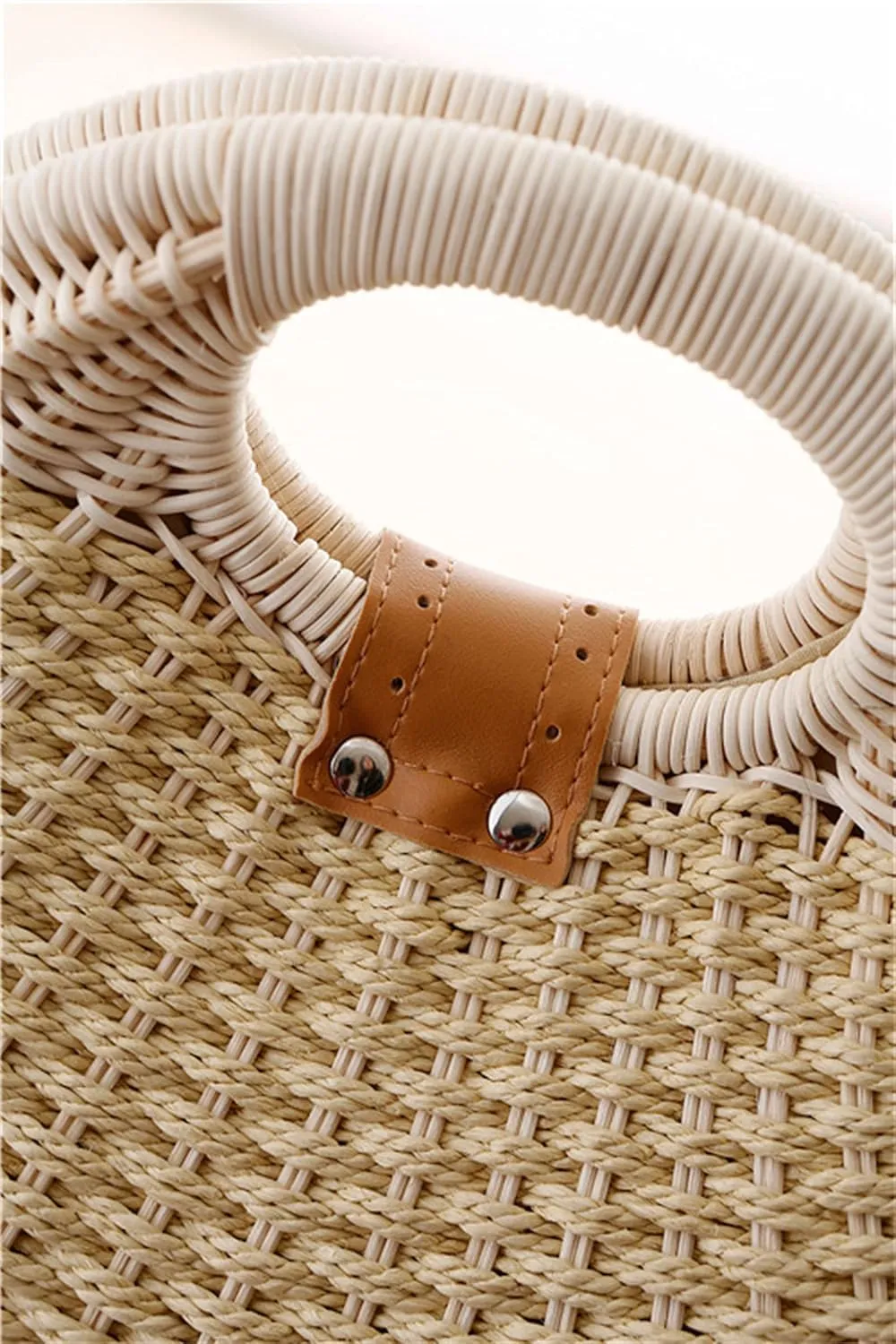 Straw Bags for Women,Hand-woven Straw Shell Bag Handle Ring Tote Retro Summer Beach Rattan bag.