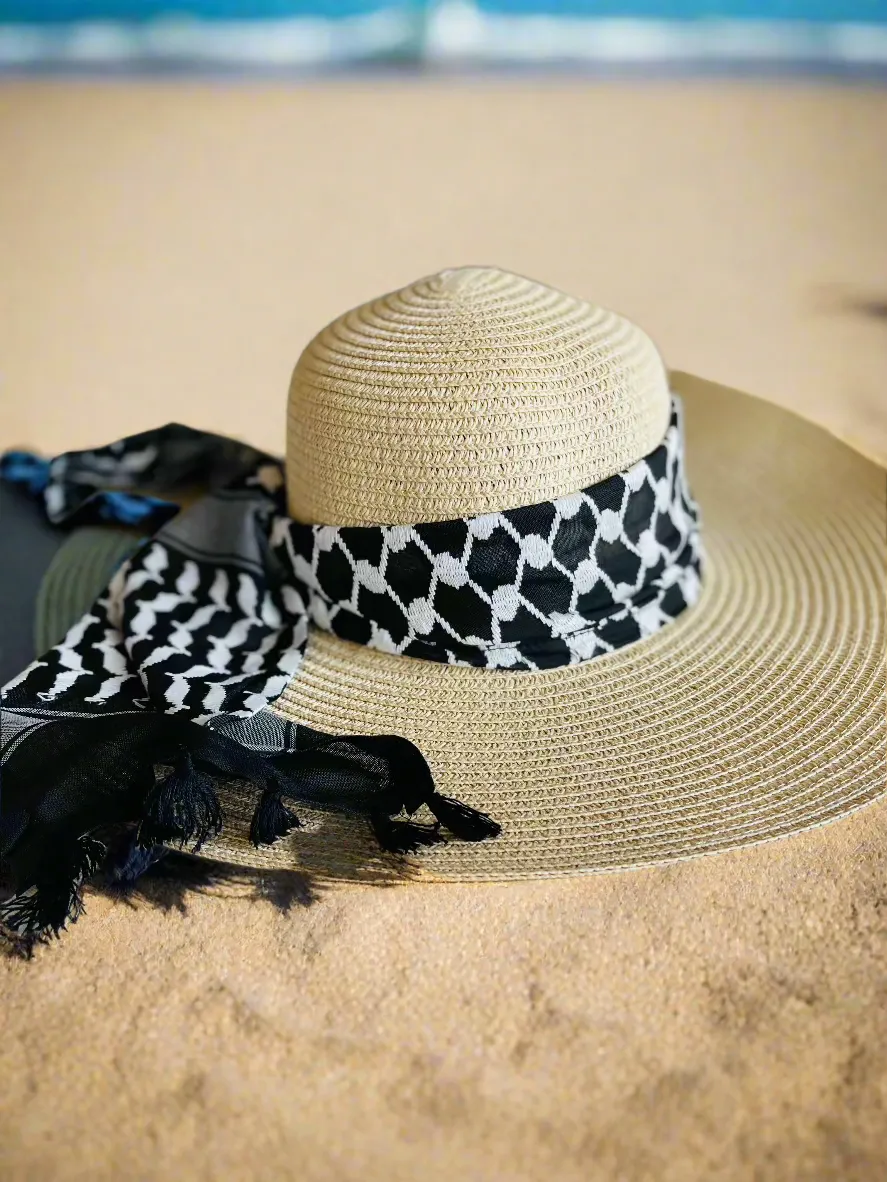 Straw Hat Black & White