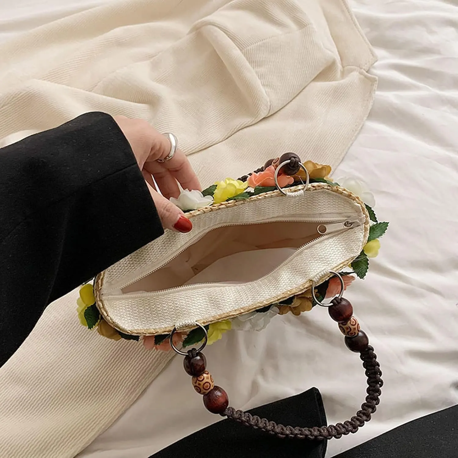 Straw Travel Beach Bag for Women 3D Flower Hand Woven Top-handle Handbag Summer Rattan Tote Clutch Bags