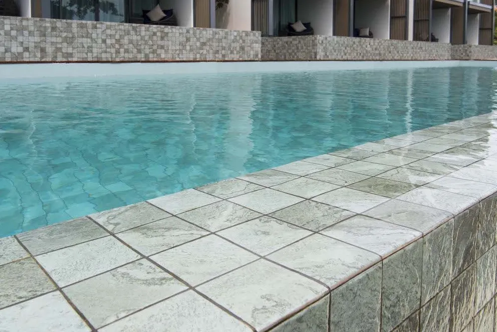SUKABUMI GREEN PORCELAIN POOL MOSAIC