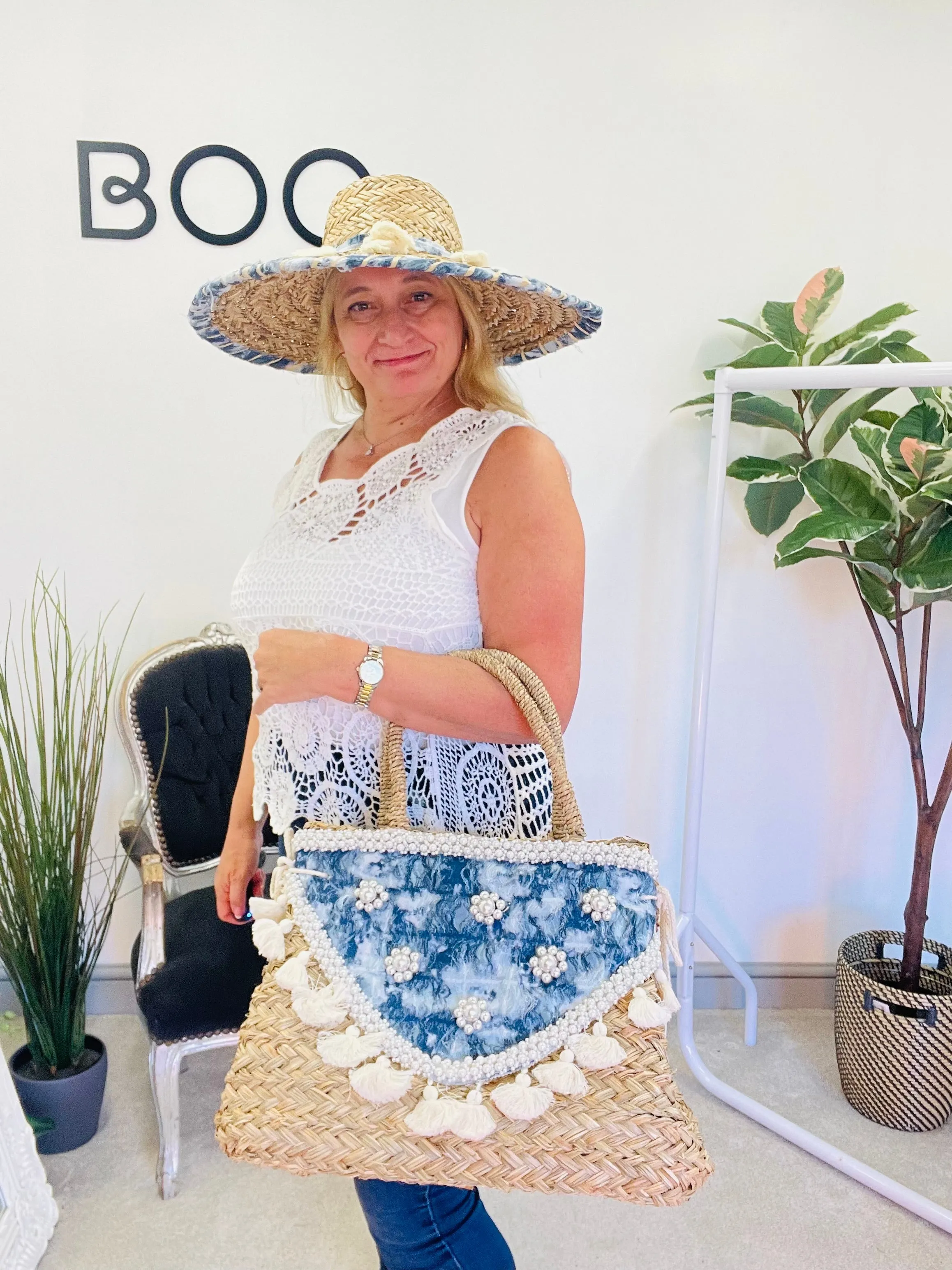 The SANTORINI luxury straw bag