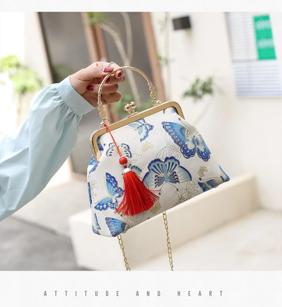 Vintage Evening Chain Handbag with Embroidered for Women Chinese Purse Crossbody Evening clutch bag