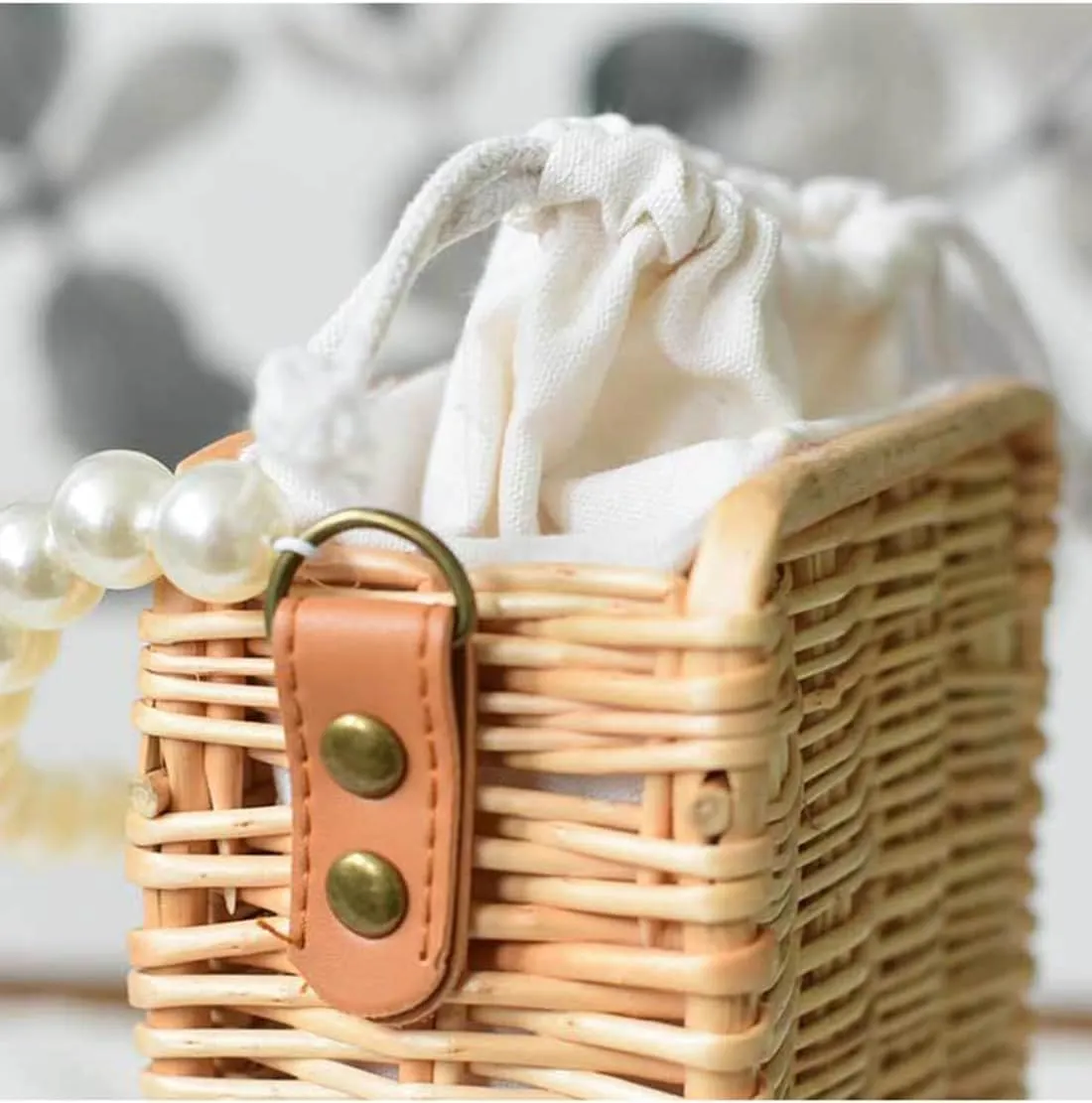 Vintage Handmade Handwoven Pearl Bag Rattan Shoulders Woven Handbags Beach Style Straw Bags