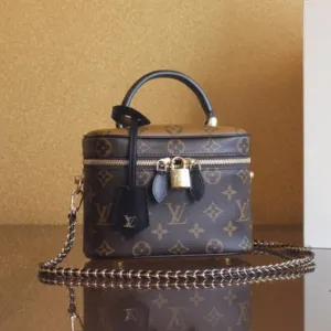 Vuitton PM VANITY CANVAS MONOGRAM Promotional Limited-stock deal 19 Louis
