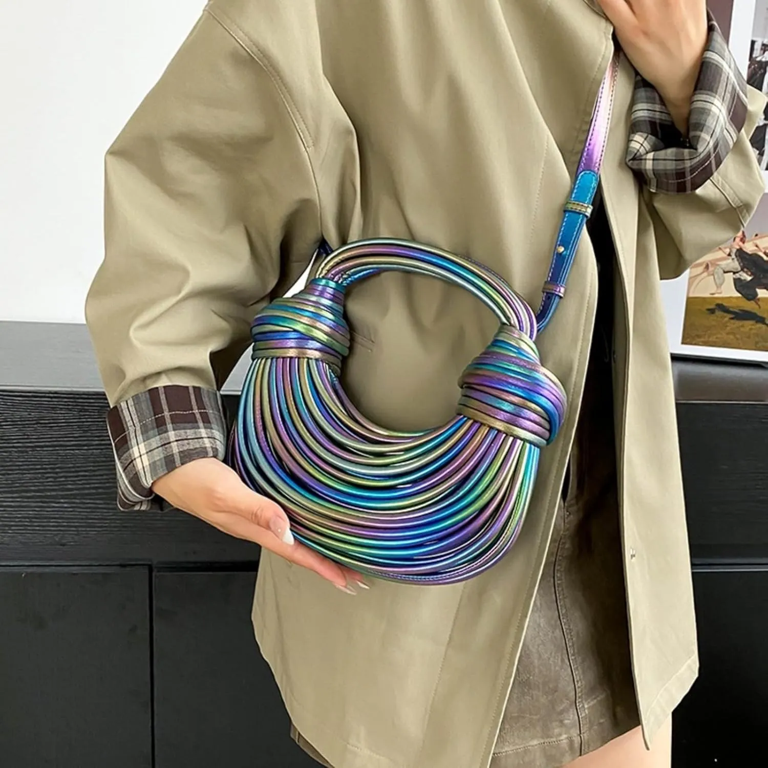 Woven Crossbody Bag for Women, Small Leather Bread Handbag Knotted Clutch Purse Top Handle Noodles Shoulder Bag.